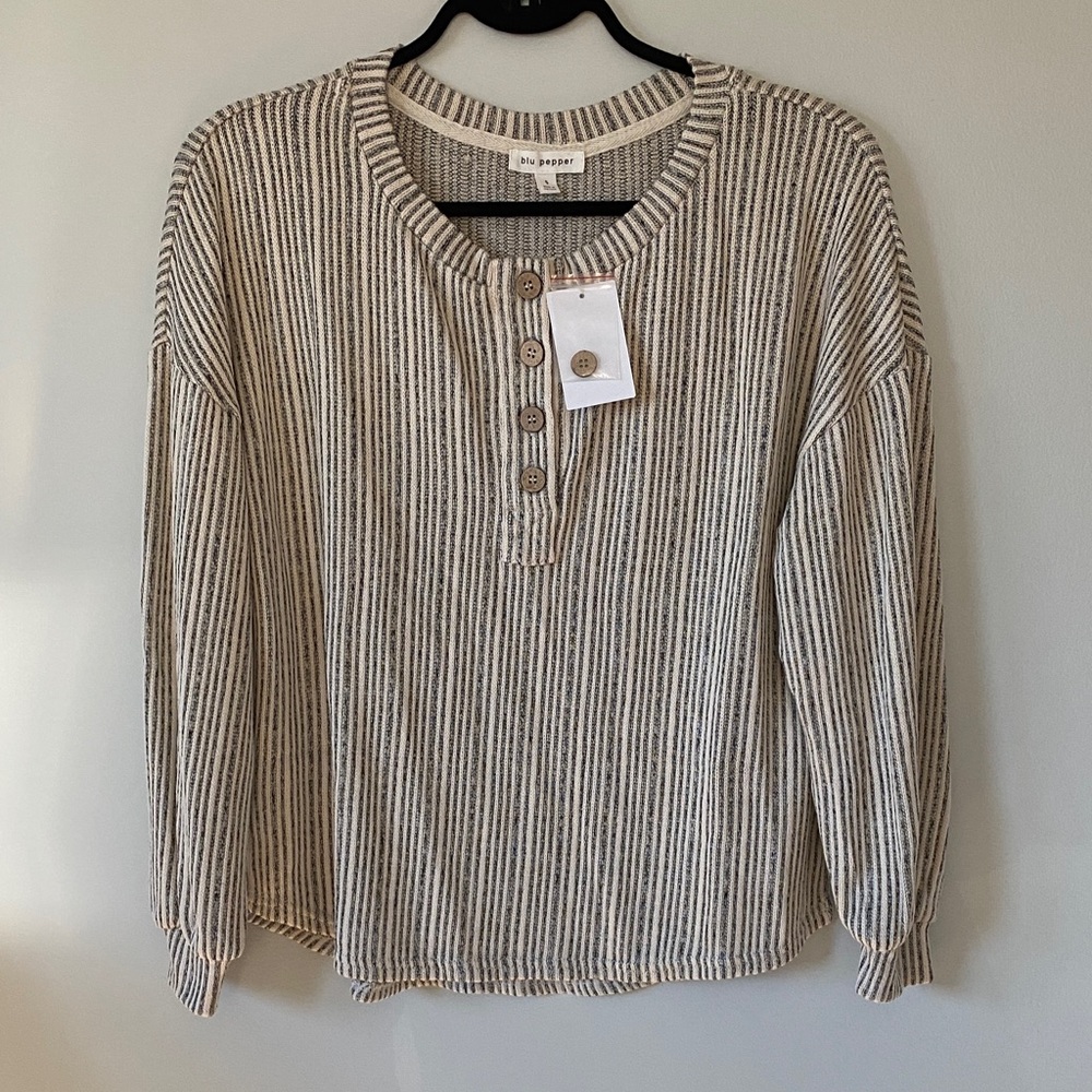 Nordstrom Blu Pepper Black and Cream Stripe Top